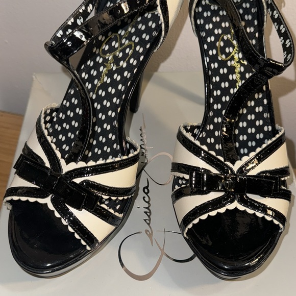 JESSICA SIMPSON shoes JS-Britt Coconut Silk Kid Patent Heels size 8.5M NEW - Picture 6 of 17